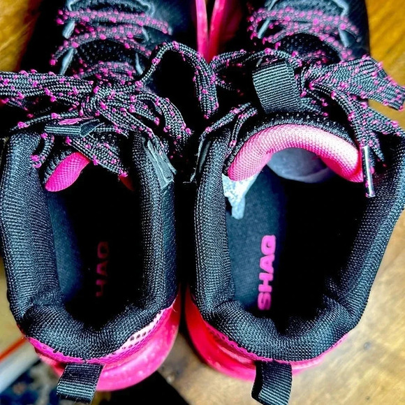 Shaq High Top Girls Dayton Sneaker Shoe Black/Pink Size 3 and 4 - Picture 7 of 8